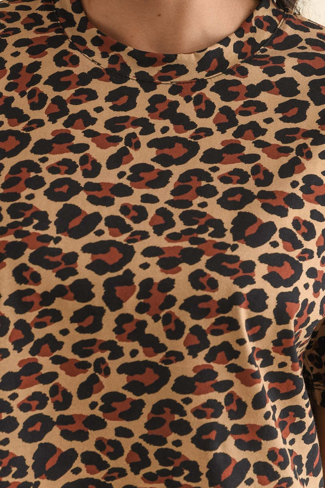 alt text|model:Brontie image 6