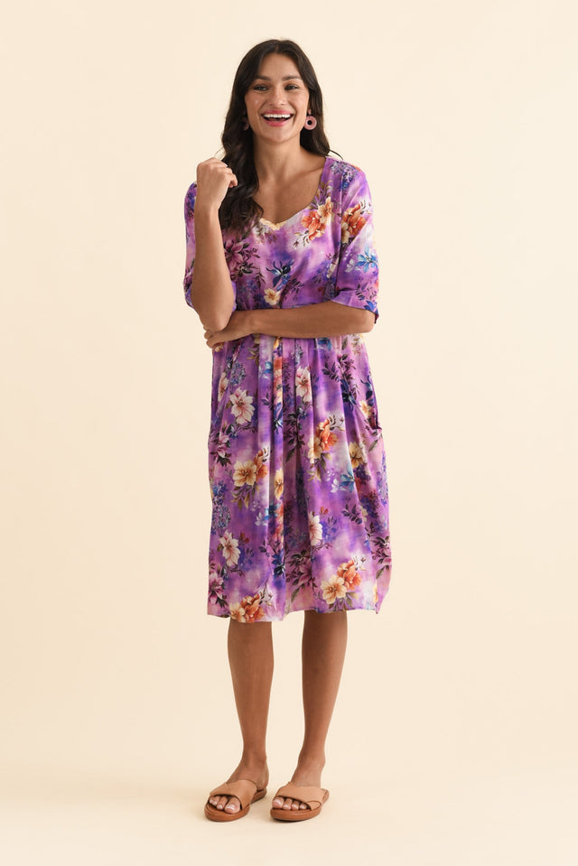 alt text|model:Brontie