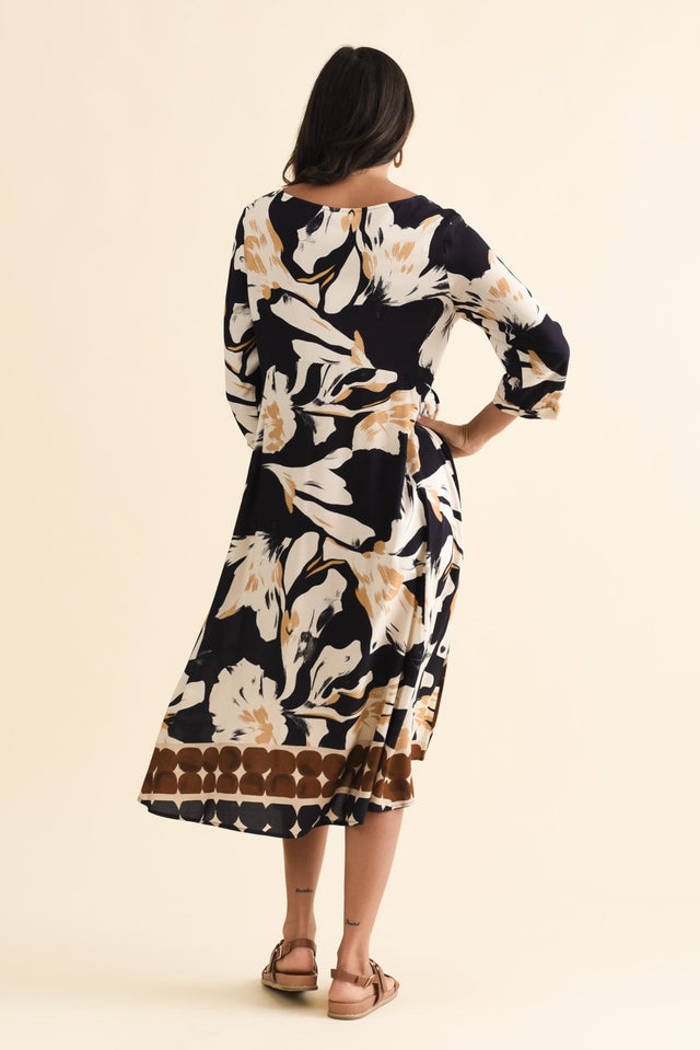 alt text|model:Brontie image 6