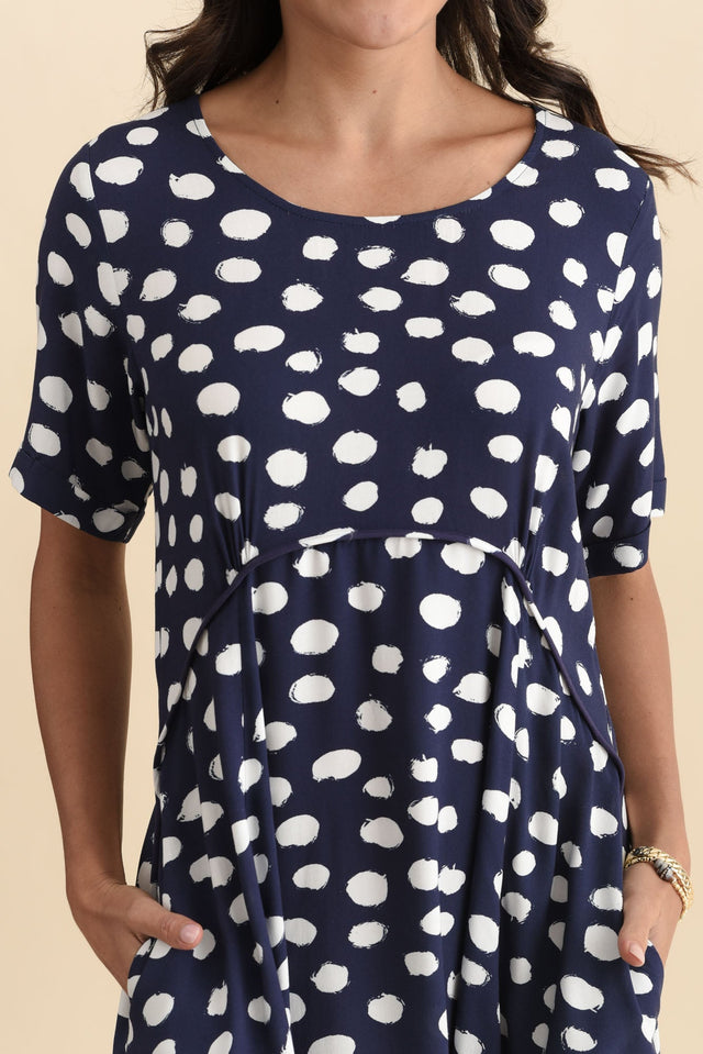 alt text|model:Brontie image 5